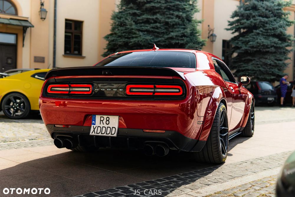 Dodge Challenger Automatik R/T Plus Scat Pack - 2
