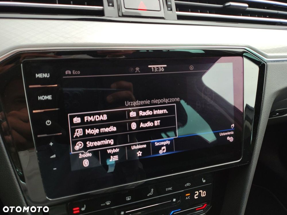 Volkswagen Passat - 38