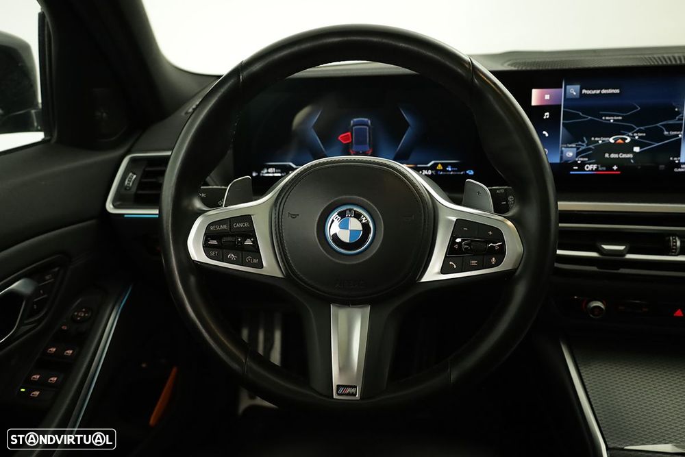 BMW 330 e Touring Pack M Auto - 16
