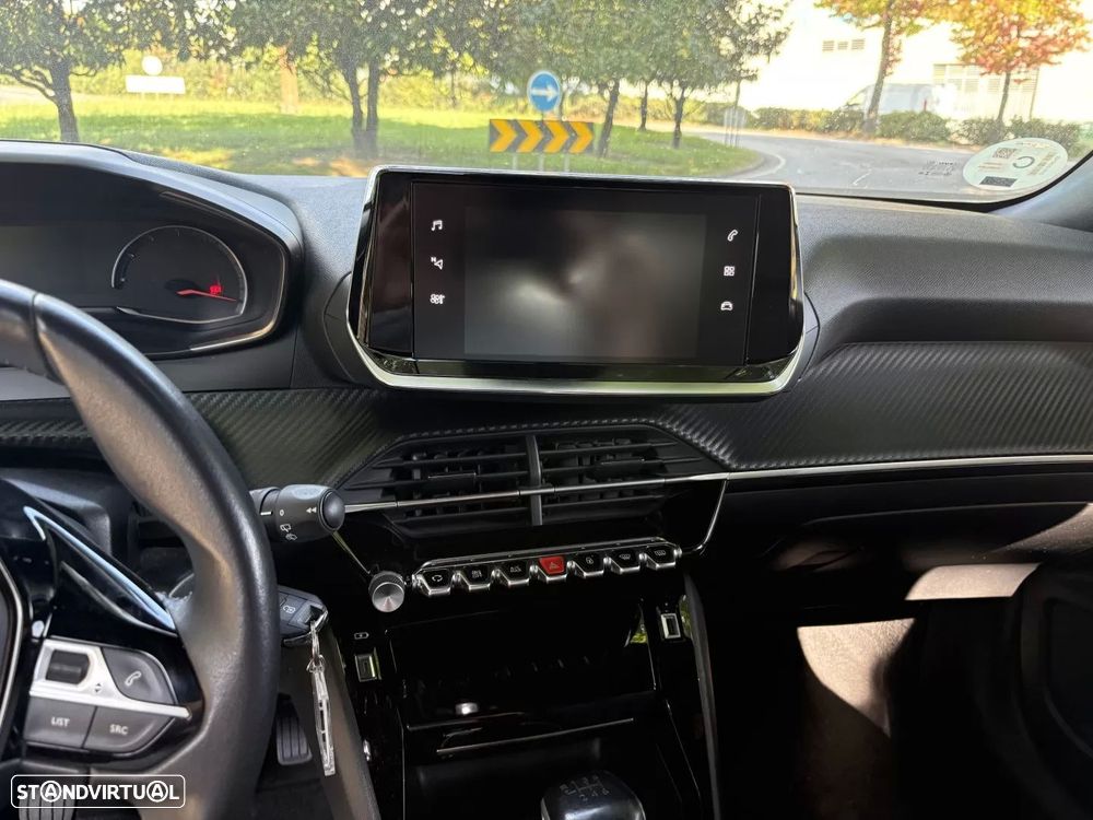 Peugeot 2008 1.2 PureTech Allure - 14