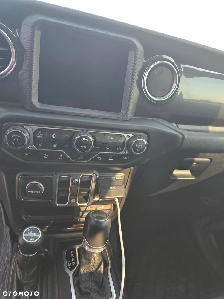 Jeep Wrangler Unlimited 2.0 T-GDI Hardtop AWD Automatik Sahara - 19