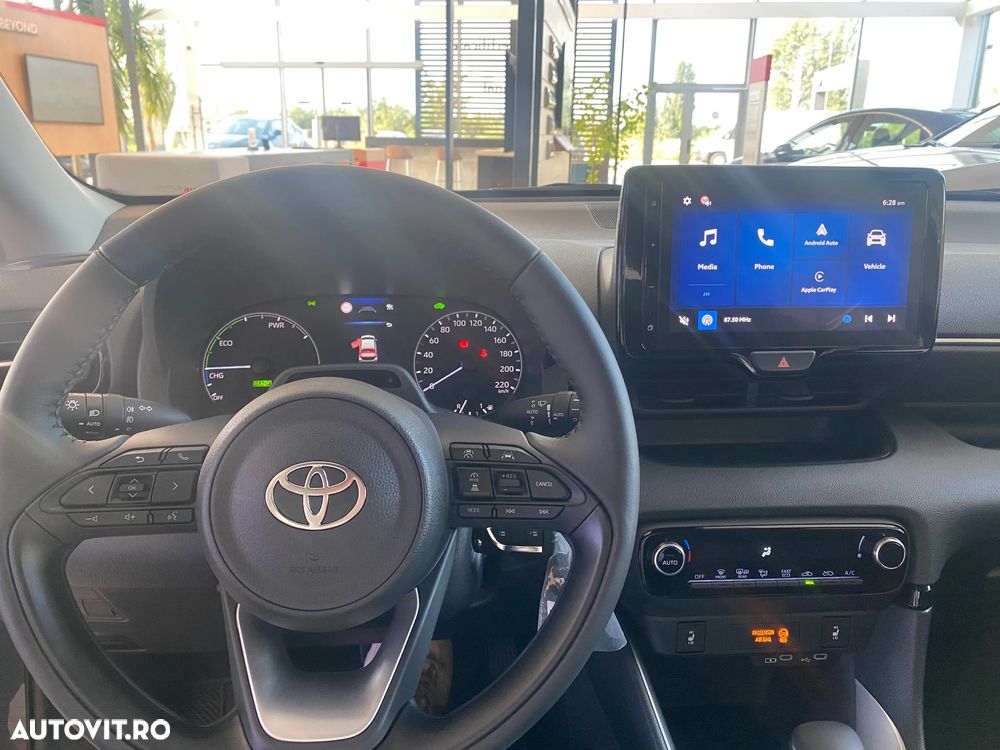 Toyota Yaris 1.5 VVT-i HSD Active - 22