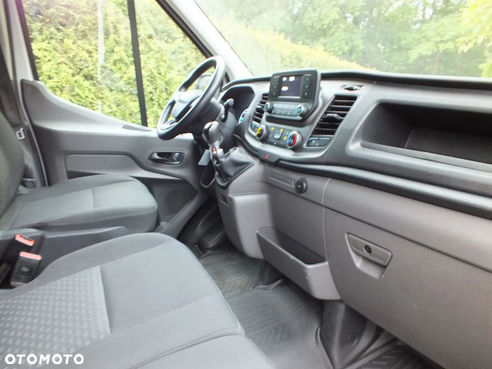 Ford Transit - 16