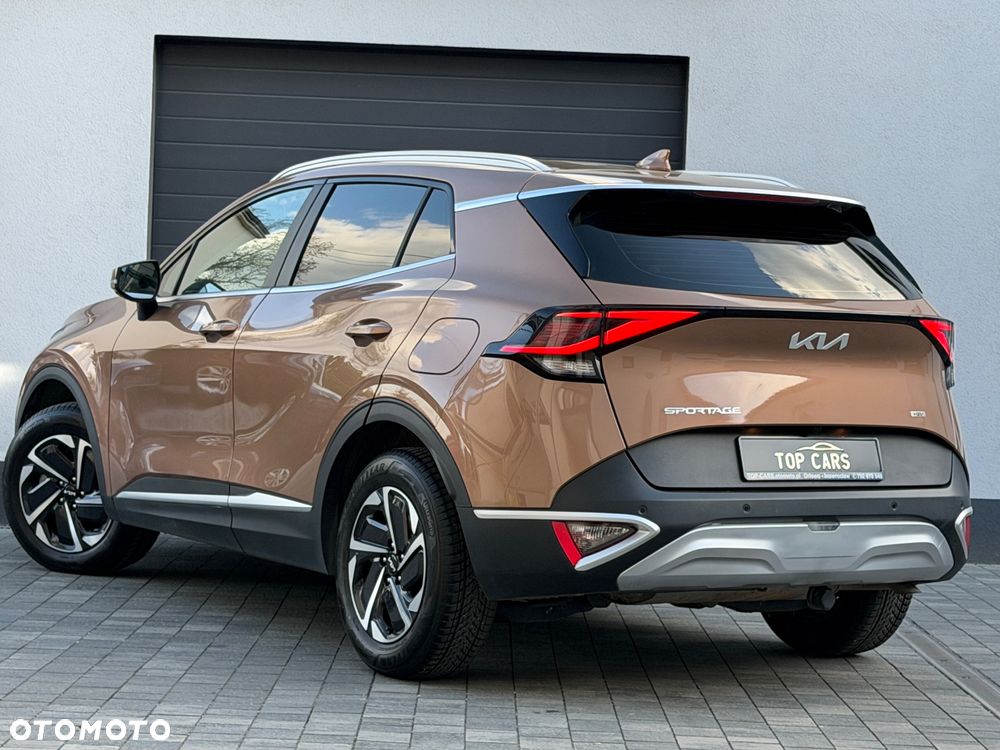 Kia Sportage 1.6 T-GDI HEV Business Line 2WD - 23