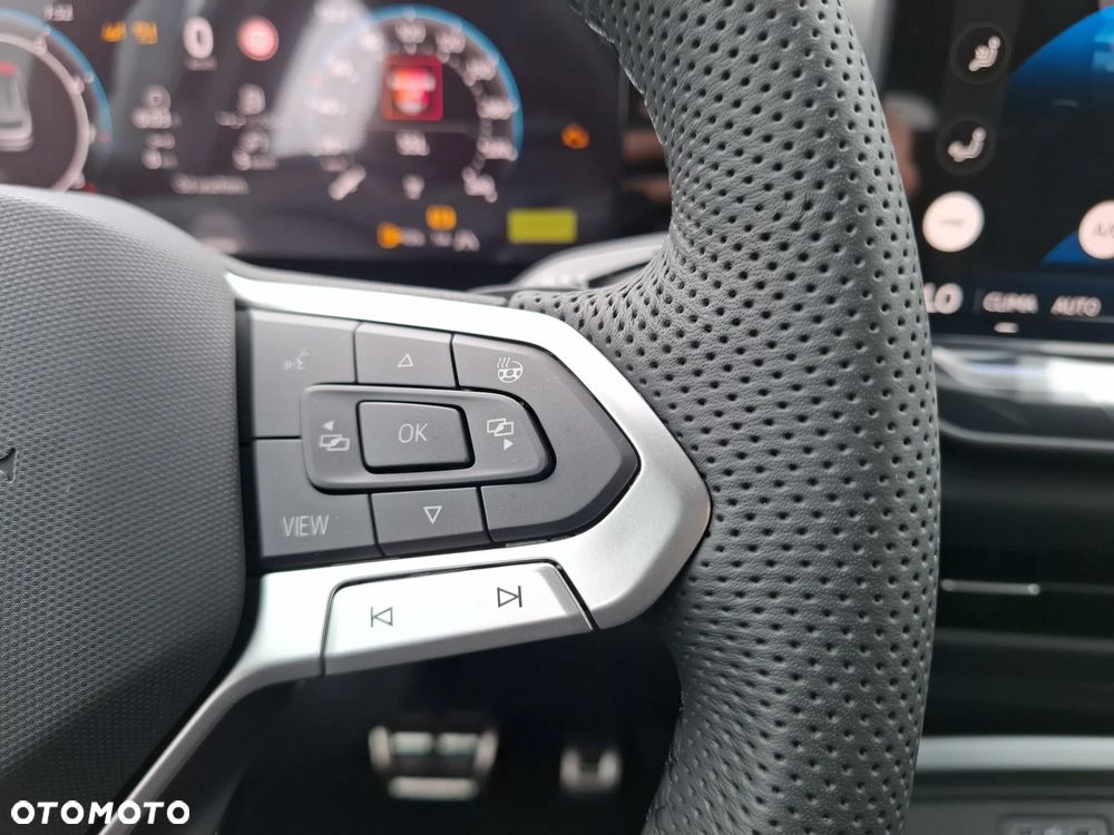 Volkswagen T-Roc 1.5 TSI R-Line DSG - 17