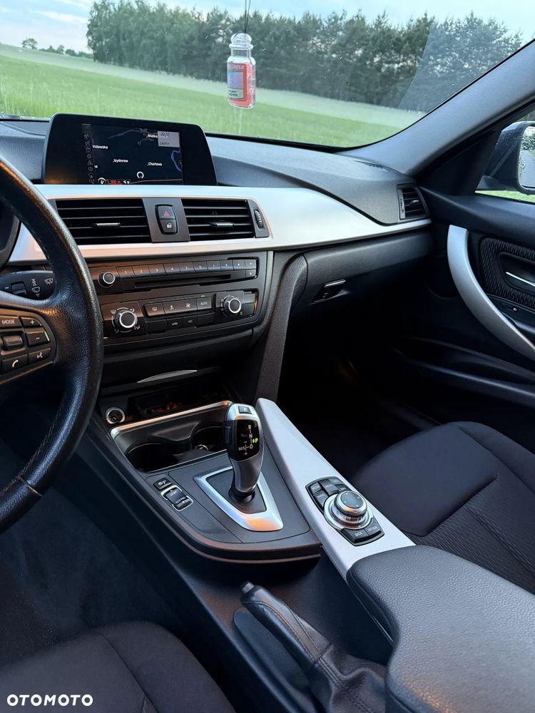 BMW Seria 3 - 20