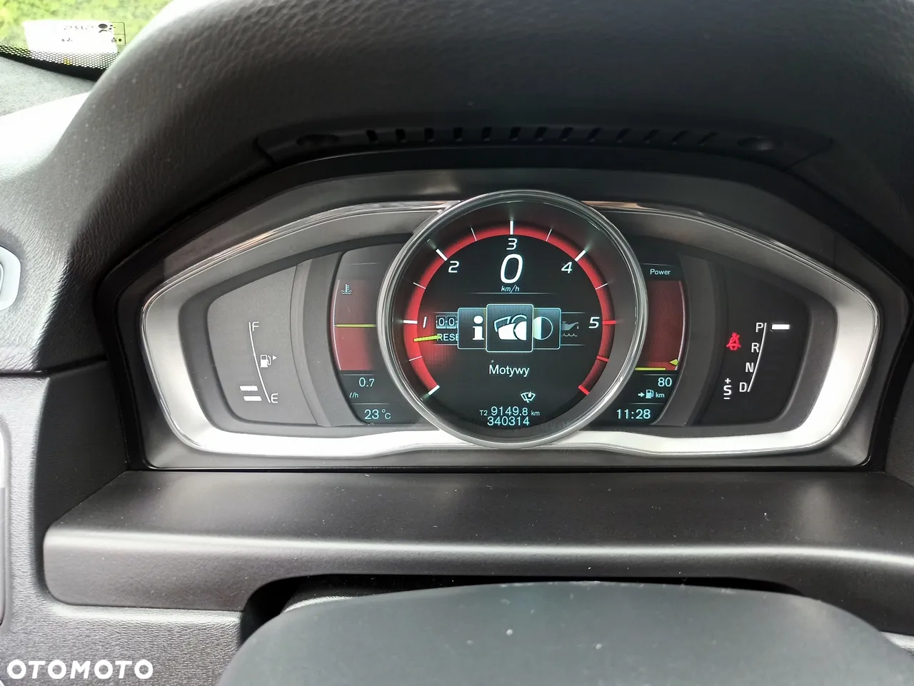Volvo V70 D4 Geartronic Summum - 25