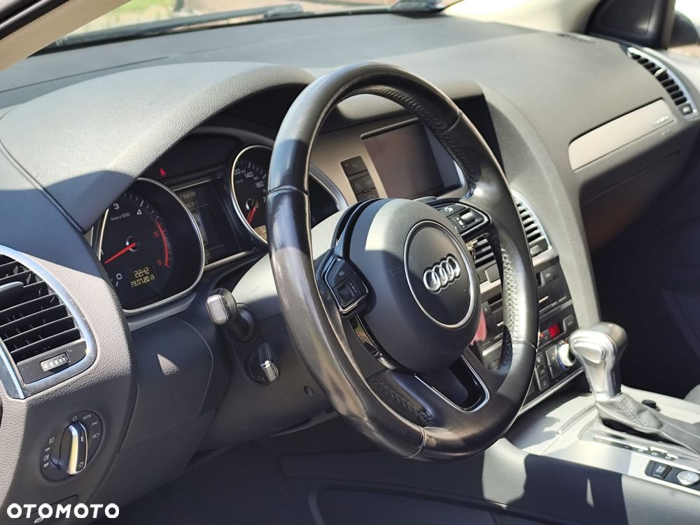 Audi Q7 4.2 TDI DPF Quattro Tiptronic Progressive - 10
