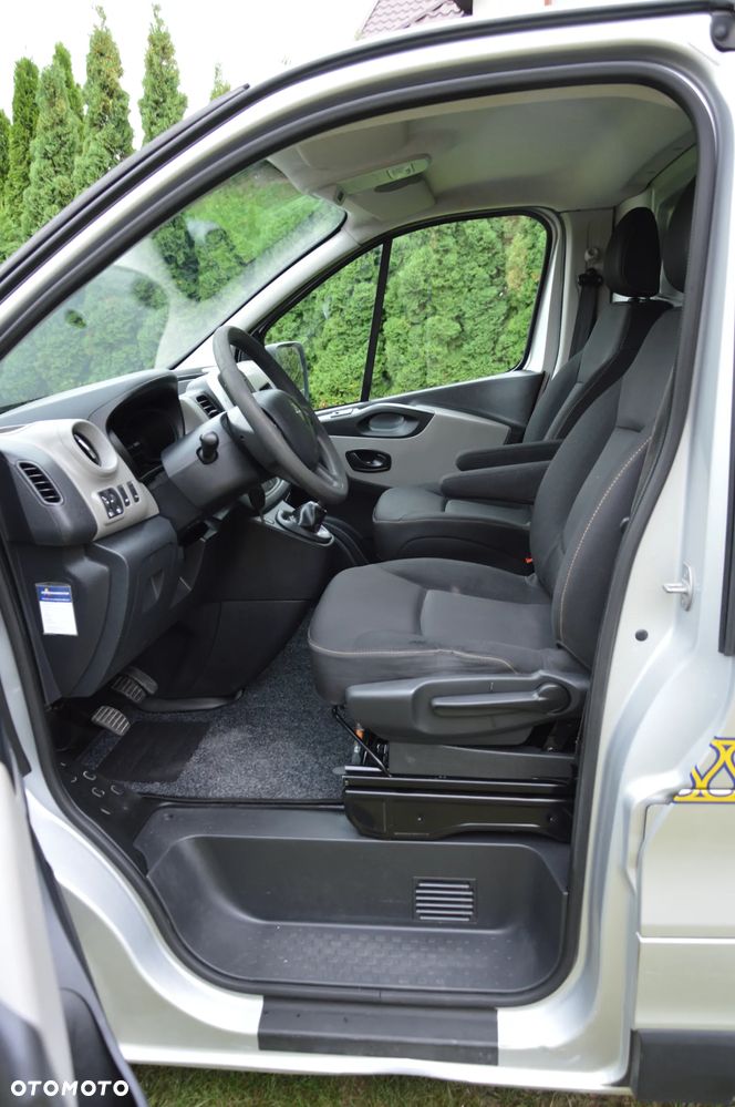 Renault Trafic - 21