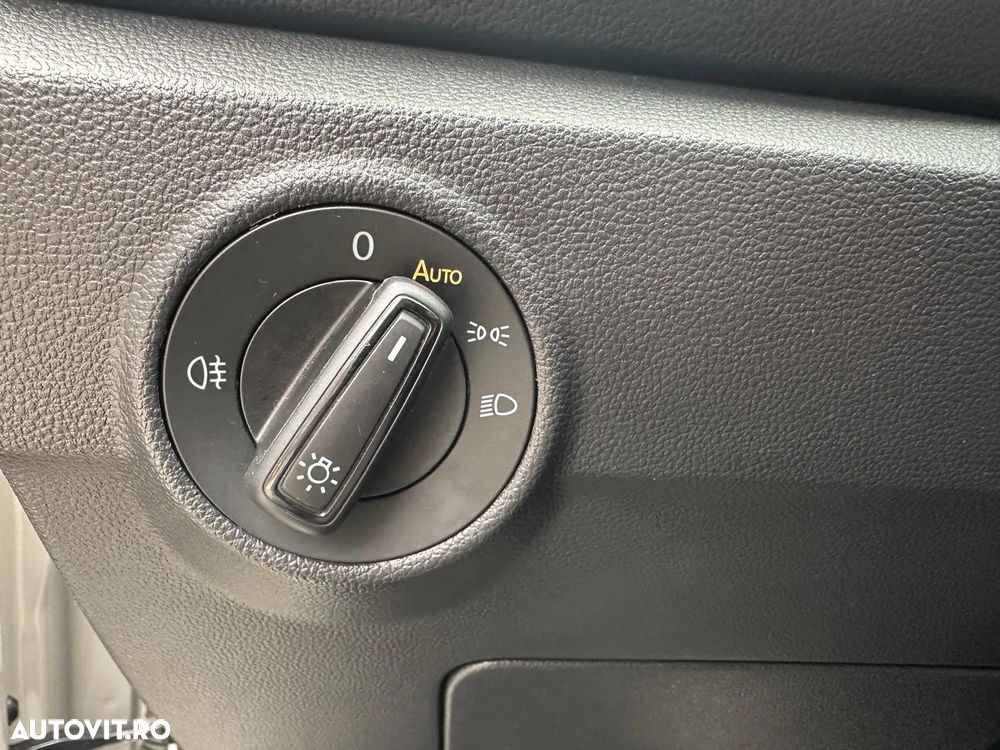 Volkswagen T-Roc 1.5 TSI DSG Style - 15