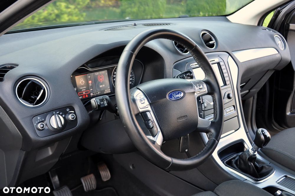 Ford Mondeo 2.0 TDCi Viva Titanium - 22