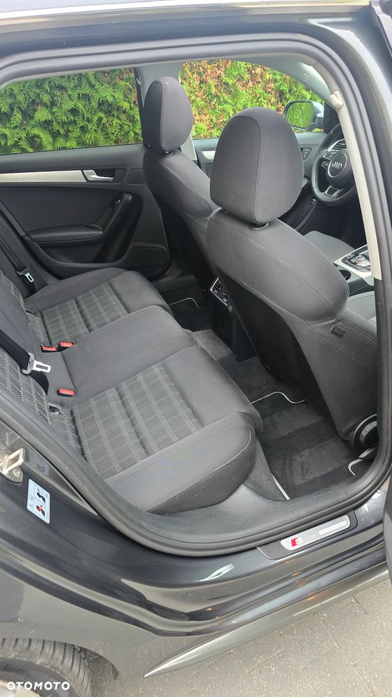 Audi A4 Avant 2.0 TDI DPF clean diesel quattro S line Sportpaket - 9