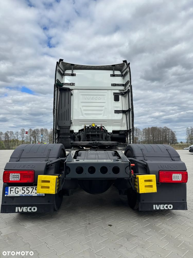 Iveco S-Way - 15