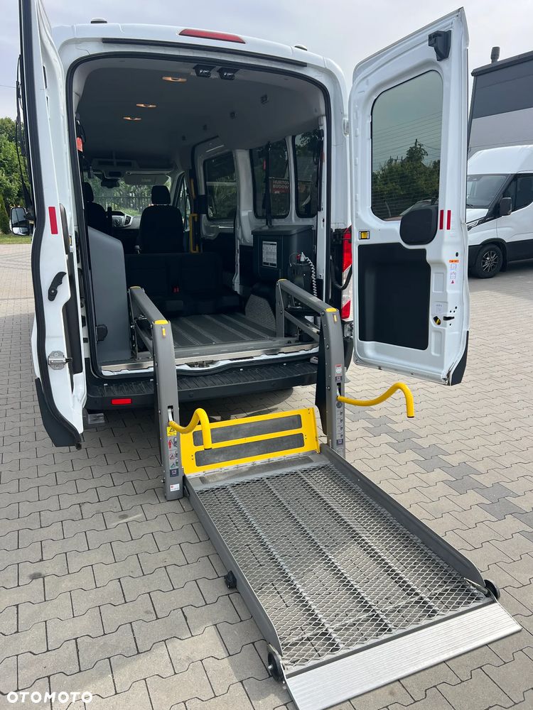 Ford Transit - 25