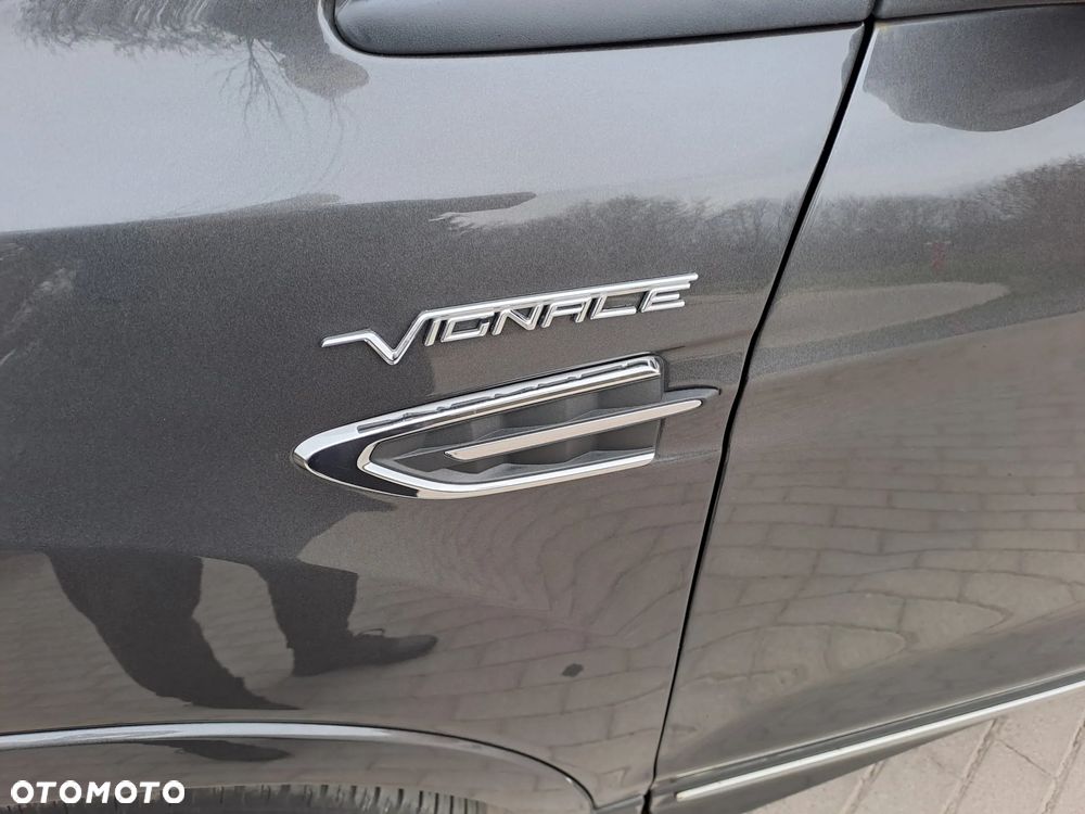 Ford Kuga 2.0 TDCi 4x4 Vignale - 13