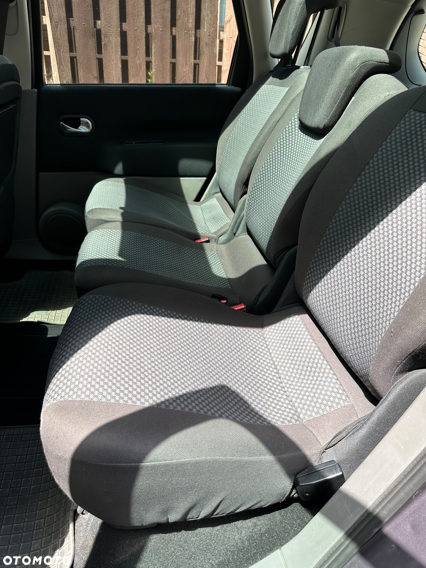 Renault Scenic - 16