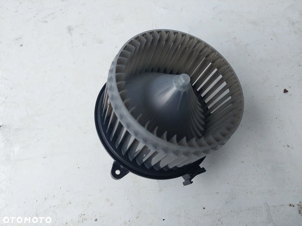 Wentylator dmuchawa Opel Insignia EU 5242673401 - 3