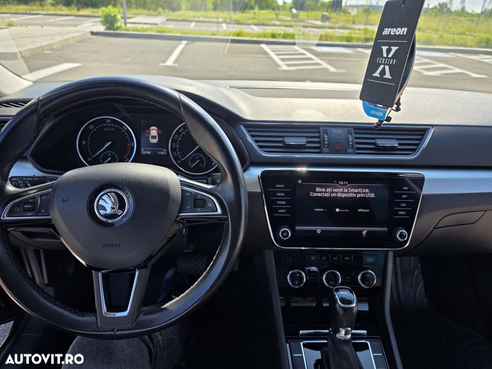 Skoda Superb 2.0 TDI DSG Active - 8