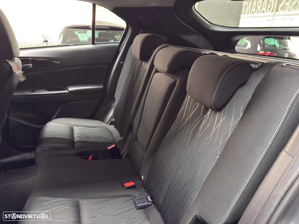 Mitsubishi Eclipse Cross 1.5 MIVEC Intense CVT - 34