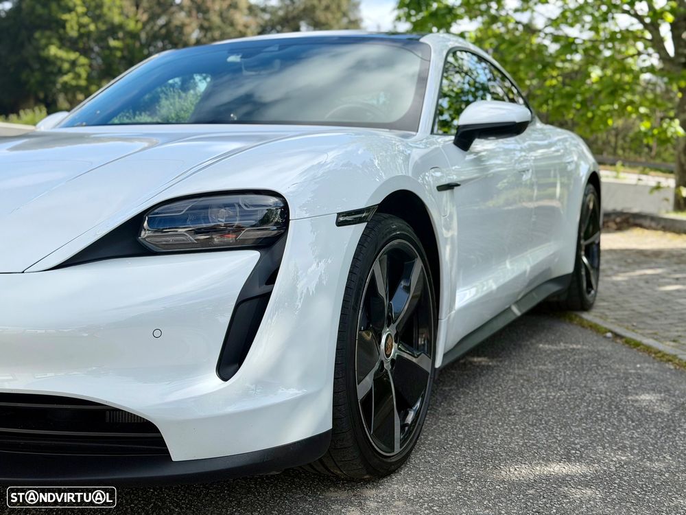 Porsche Taycan 4S Bateria Performance Plus - 12