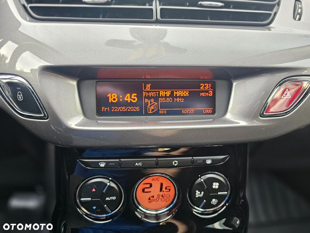 Citroën C3 1.4 VTi Exclusive MAP - 30