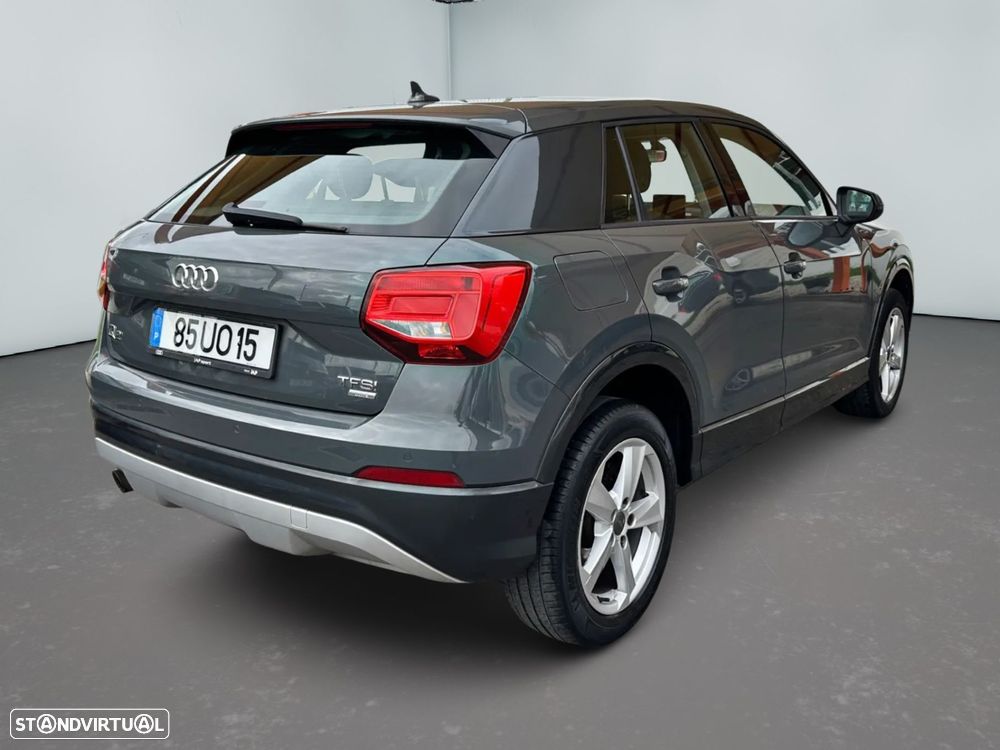 Audi Q2 1.0 TFSI Design - 4