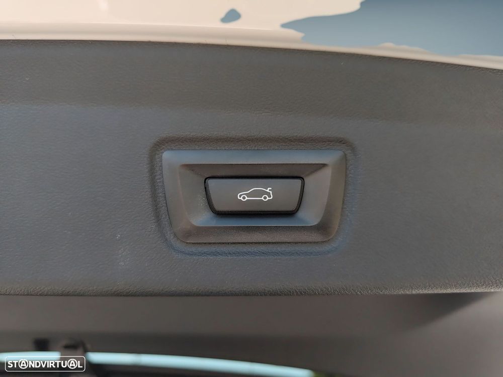 BMW i4 eDrive35 - 34