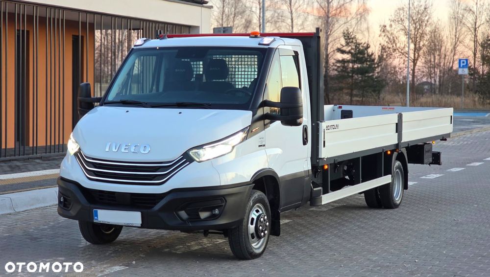 Iveco ❗️❗️DAILY 3.0 180KM MAXI 50C18 JAK NOWY ❗️❗️NOWY MODEL / SKRZYNIA OTWARTA SCATOLINI / 3500KG HAK / PIERWSZY WŁASCICIEL / NAVI / KAMERA COFANIA / FULL LED / TEMPOMAT AKTYWNY / BLIŹNIAKI / BURTY ALUMINIOWE / WERSJA WZMOCNIONA / FULL OPCJA / SERWIS ASO / SALON POLSKA / 35C15 50C15 35C18❗❗ JAK Z SALONU - NOWY -❗❗ - 15