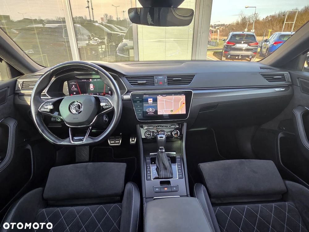 Skoda Superb 2.0 TDI SCR 4x4 Sportline DSG - 25