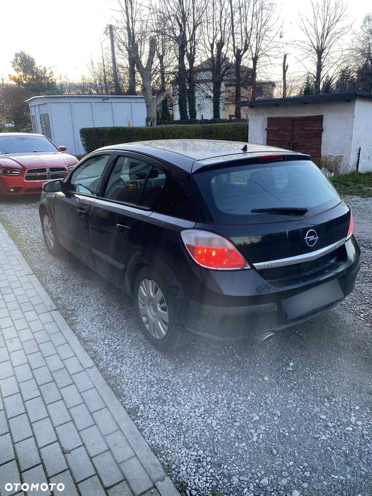 Opel Astra III 2.0 T Cosmo - 2