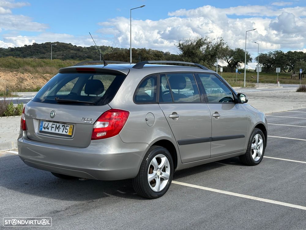 Skoda Fabia Break 1.2 Sport - 4