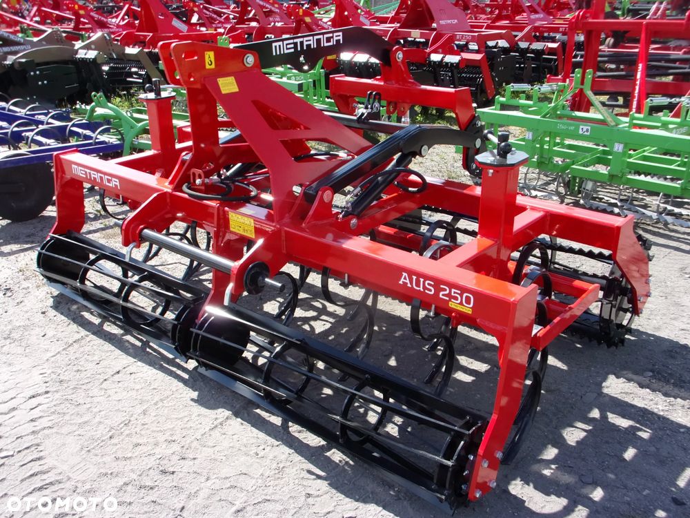 Bomet Agregat zębowy uprawowo-przedsiewny 3,2m 3,6m 4,2m 5,0m Euro-Masz, Metanga, Agregat zębowy uprawowo-siewny Metanga, Agro-Masz, Euro-Masz - 21