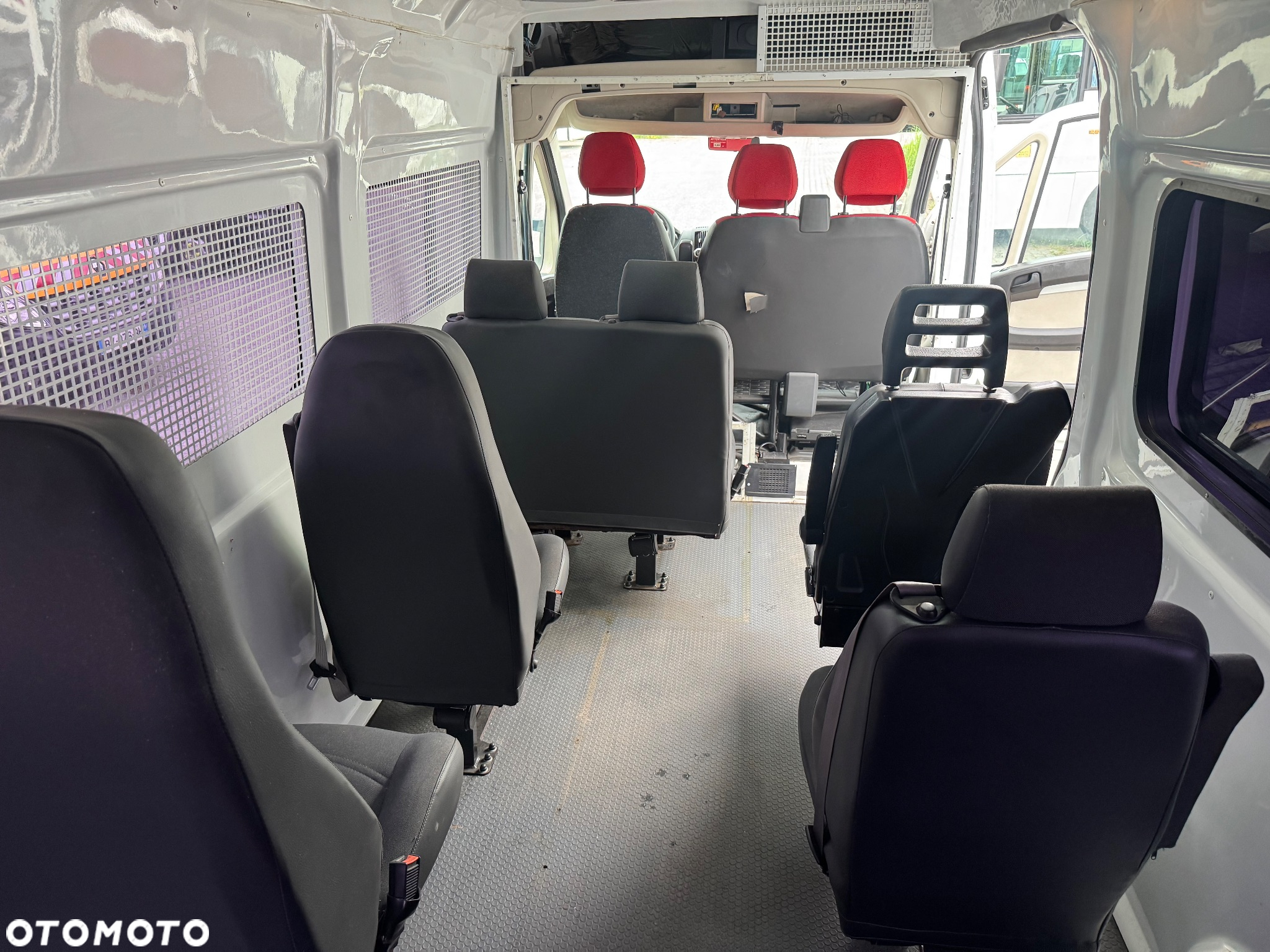 Fiat Ducato 2013 r. Klima Webasto 10 Osobowy Autobus - 32