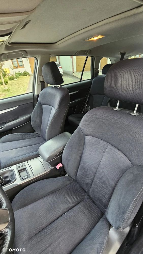 Subaru Legacy 2.0 D Active - 10