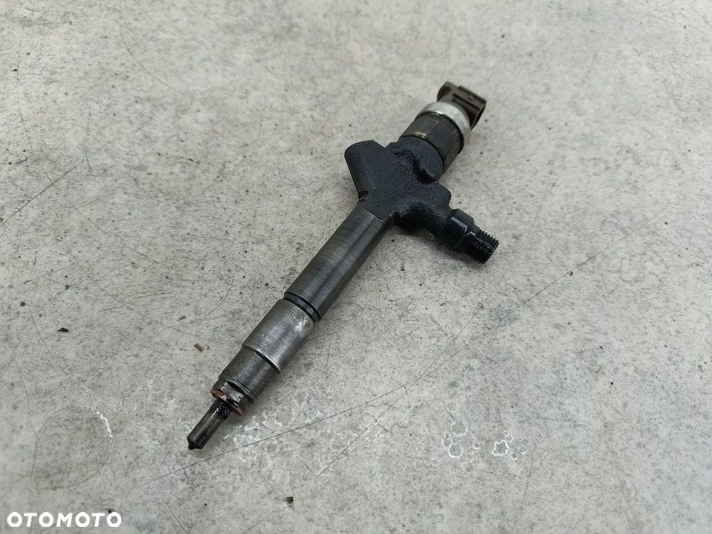 WTRYSKIWACZ MAZDA 5 I RF7J13H50 DENSO 2.0 MZR-CD - 1