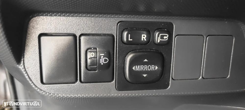 Toyota Auris 1.4 D-4D Sol - 30