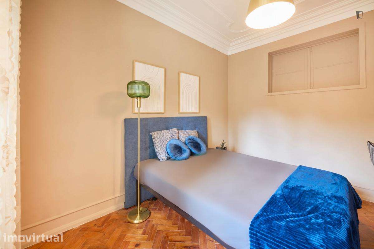 Quarto - localizado em Arroios Lisbon - Grande imagem: 2/28