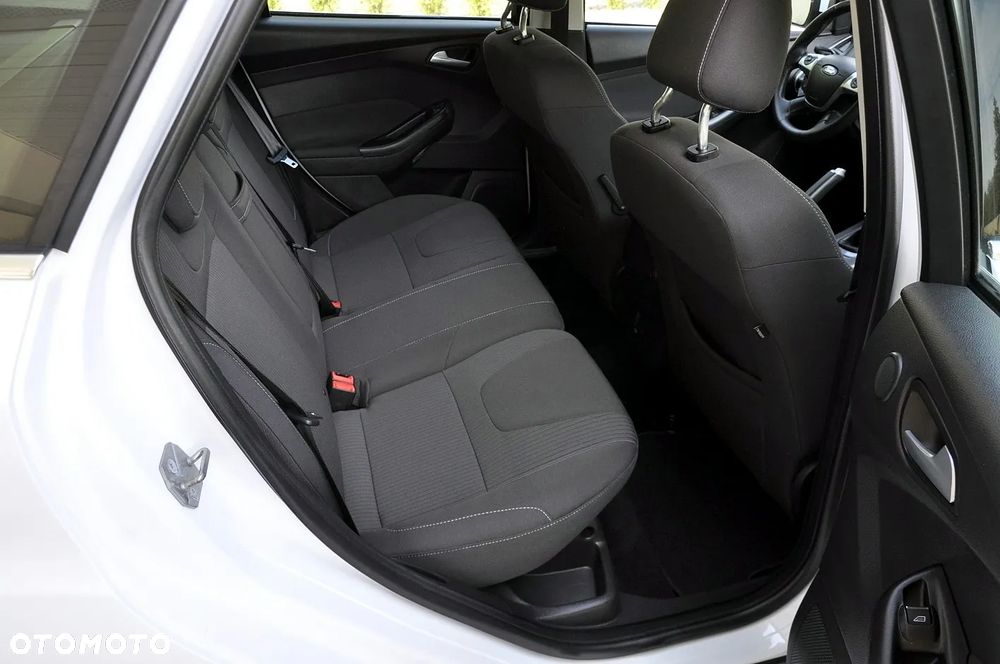 Ford Focus - 11