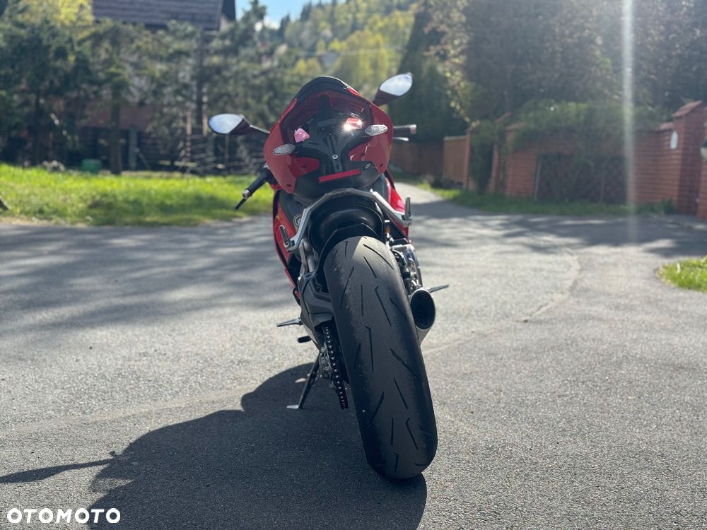 Ducati Panigale V2 - 4