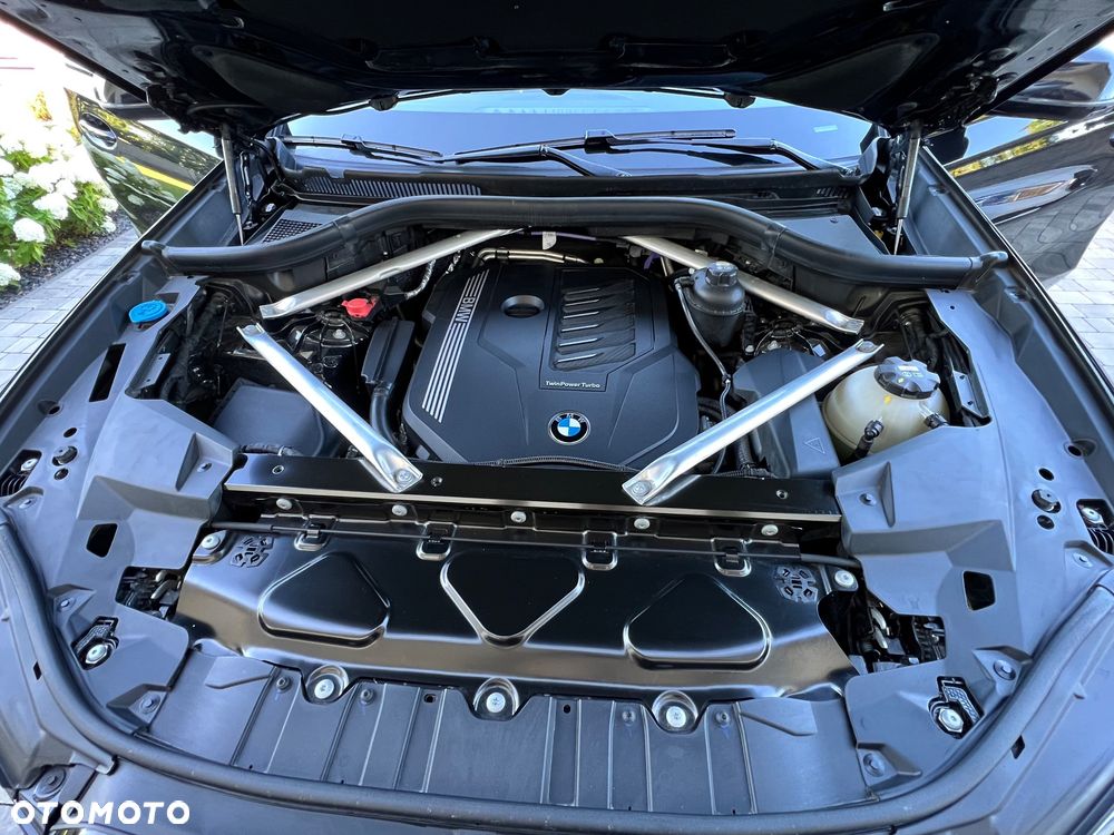 BMW X6 - 28