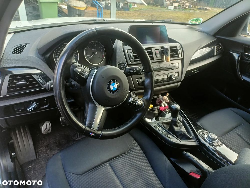 BMW Seria 1 116i - 12