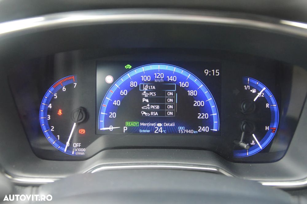 Toyota Corolla 1.8 HSD Exclusive GR Sport - 38