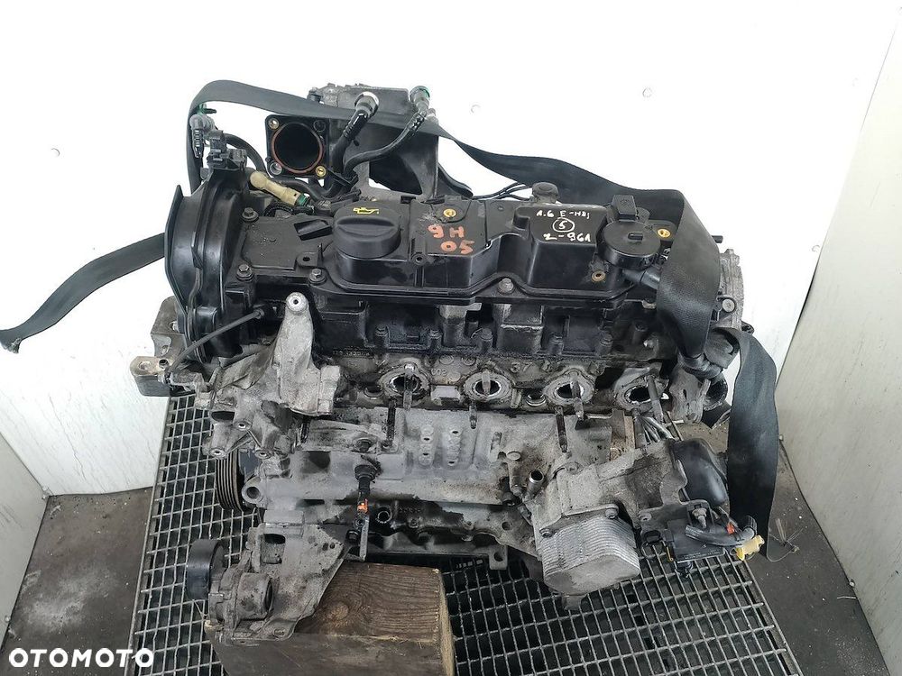 SILNIK PEUGEOT 308 II (T9) 9H05  10JBFC 1.6 e-HDI - 12
