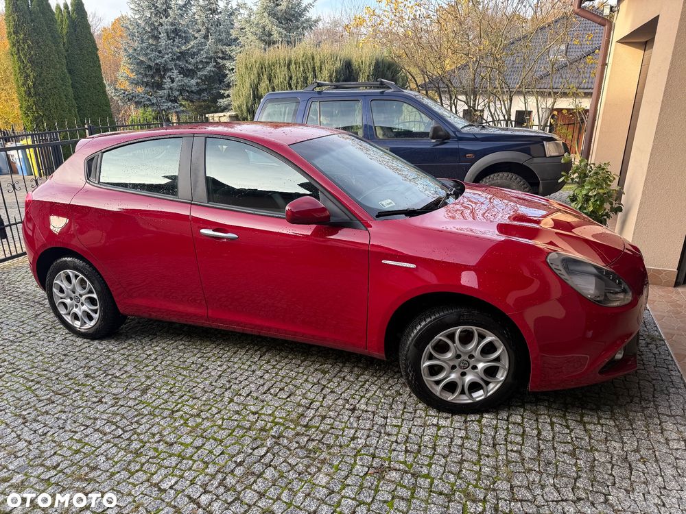 Alfa Romeo Giulietta ver-1-4-tb-multiair - 2