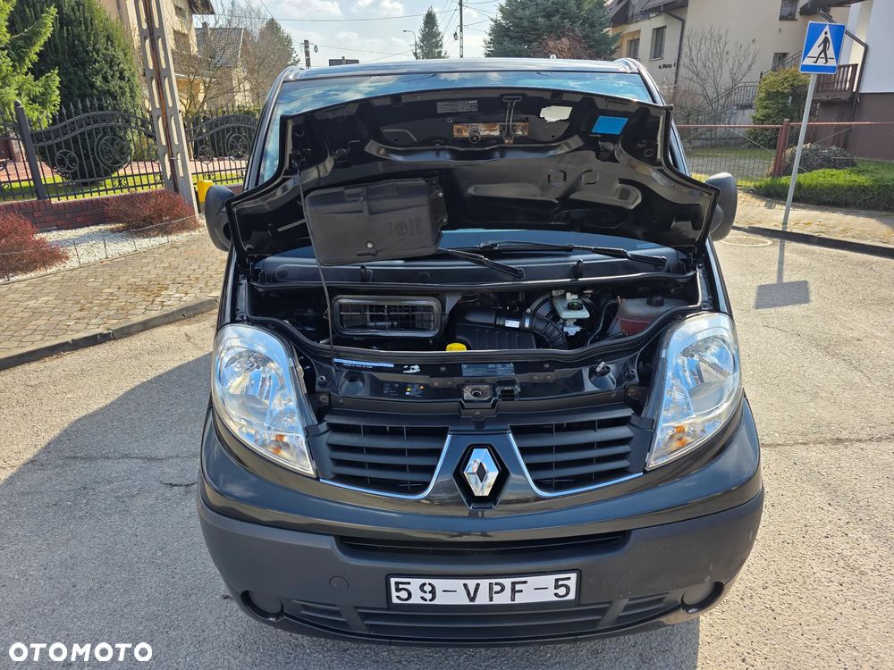 Renault Trafic - 28