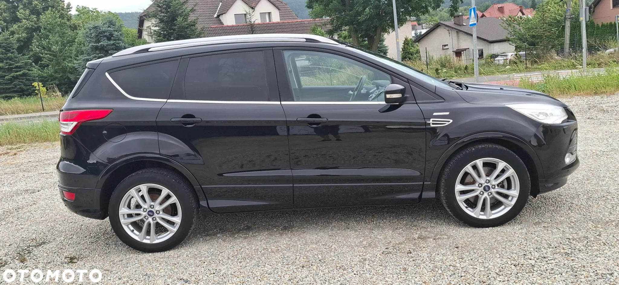 Ford Kuga 2.0 TDCi Individual - 3