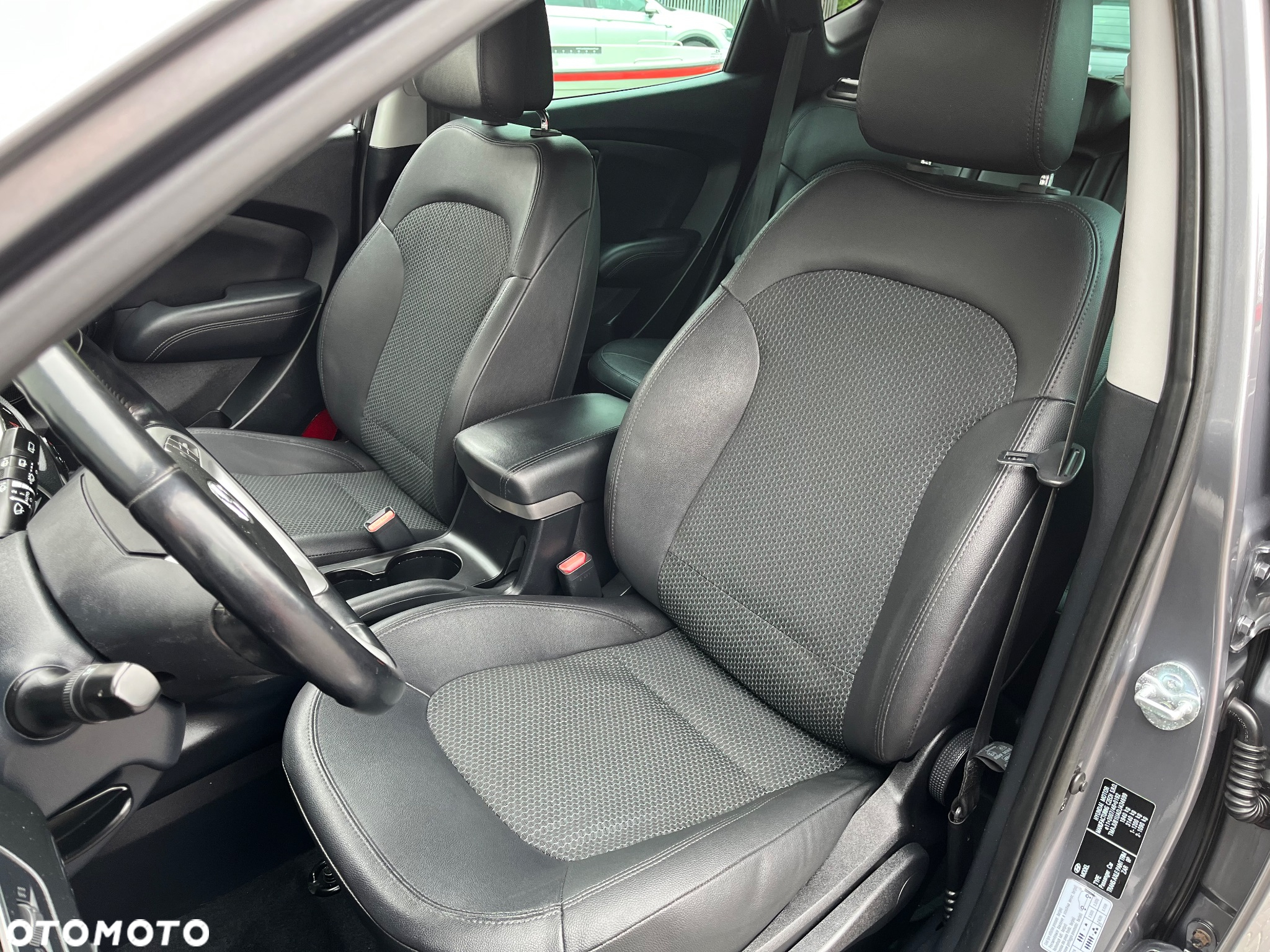 Hyundai ix35 1.7 CRDi 2WD blue Comfort - 18