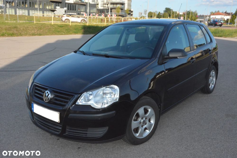 Volkswagen Polo 1.4 16V Trendline - 1