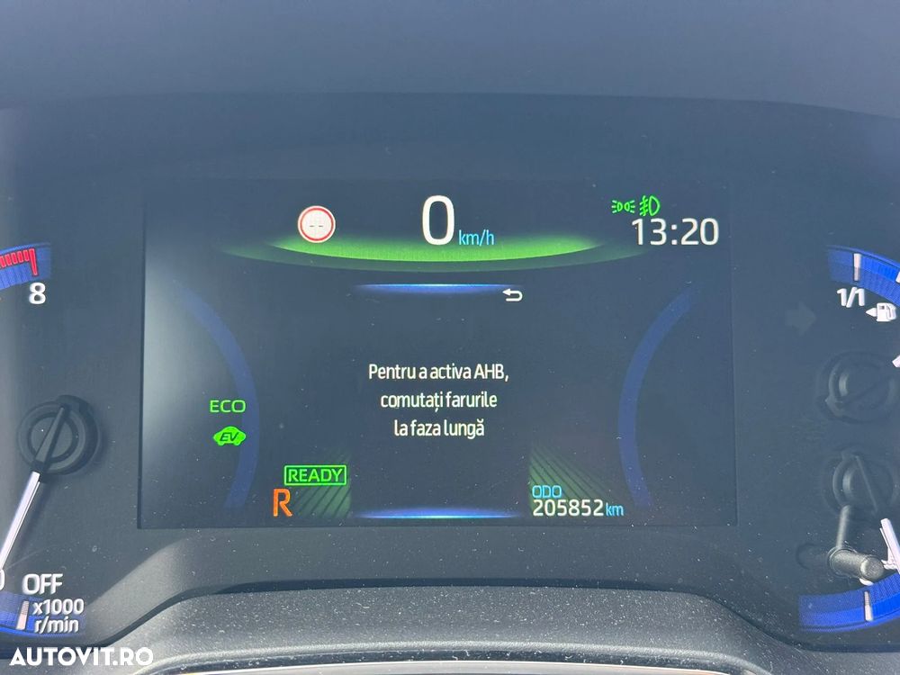 Toyota Corolla 2.0 Hybrid Touring Sports Comfort - 29