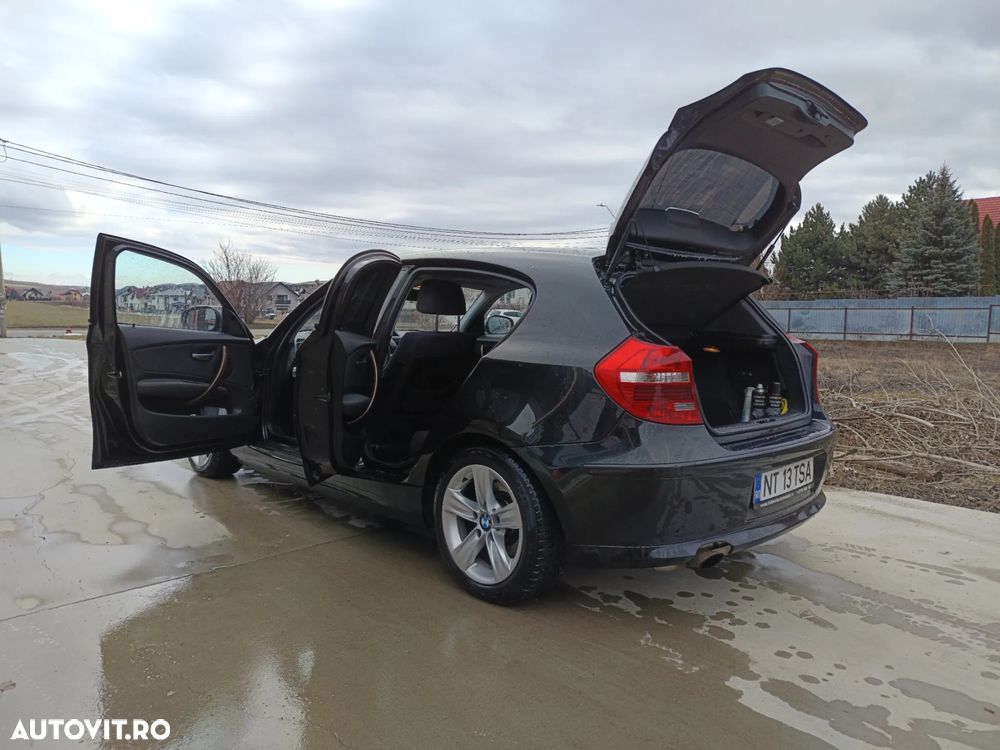 BMW Seria 1 118i - 13